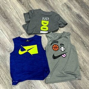 3 Nike tops boys size 5/6